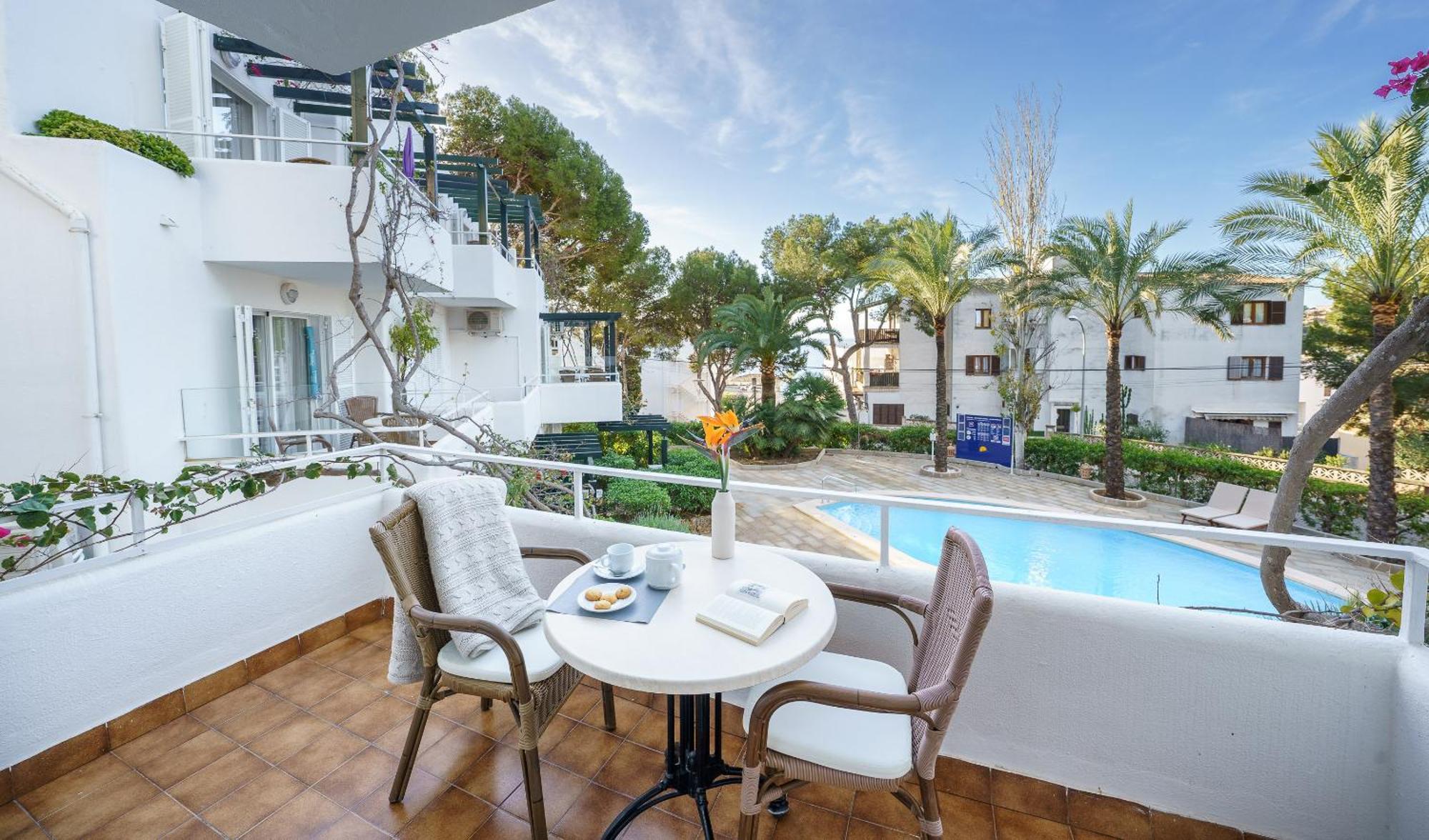 Apartamentos Los Tilos Peguera Dış mekan fotoğraf
